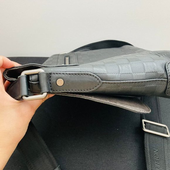 Louis Vuitton District - Picture 14 of 16